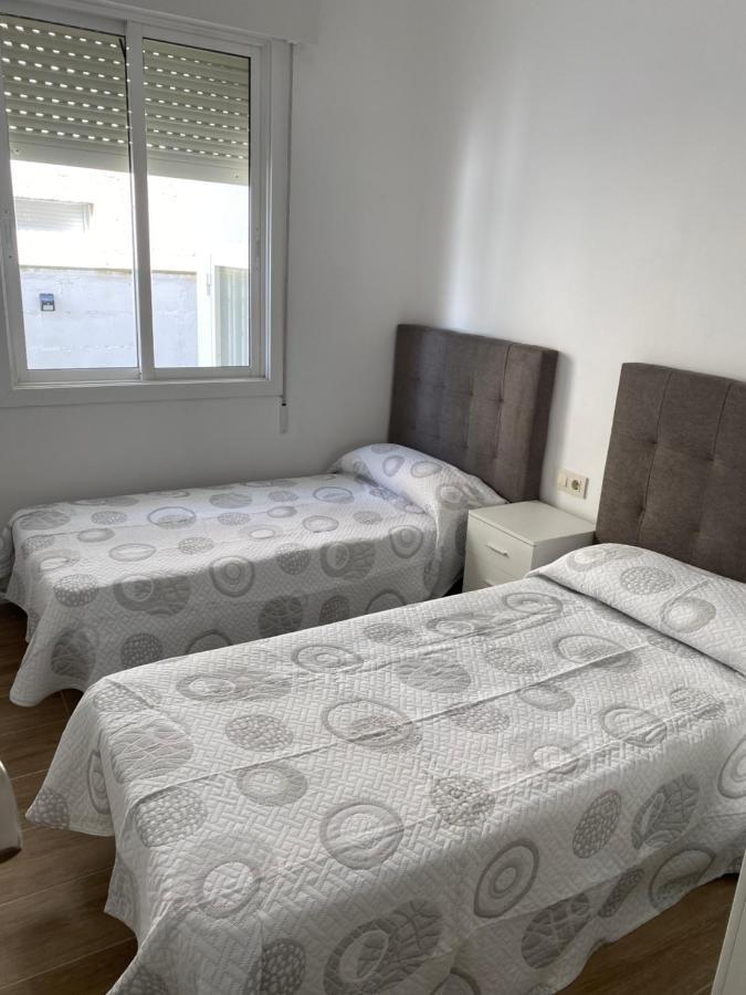 Casa Con Piscina Cerca De La Playa Holiday home